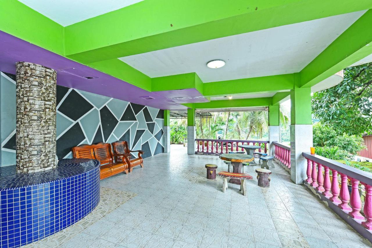 Oyo 90565 Teresek View Motel กัวลาทาฮัน ภายนอก รูปภาพ