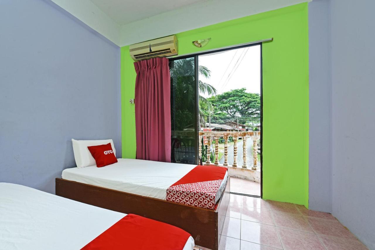 Oyo 90565 Teresek View Motel กัวลาทาฮัน ภายนอก รูปภาพ
