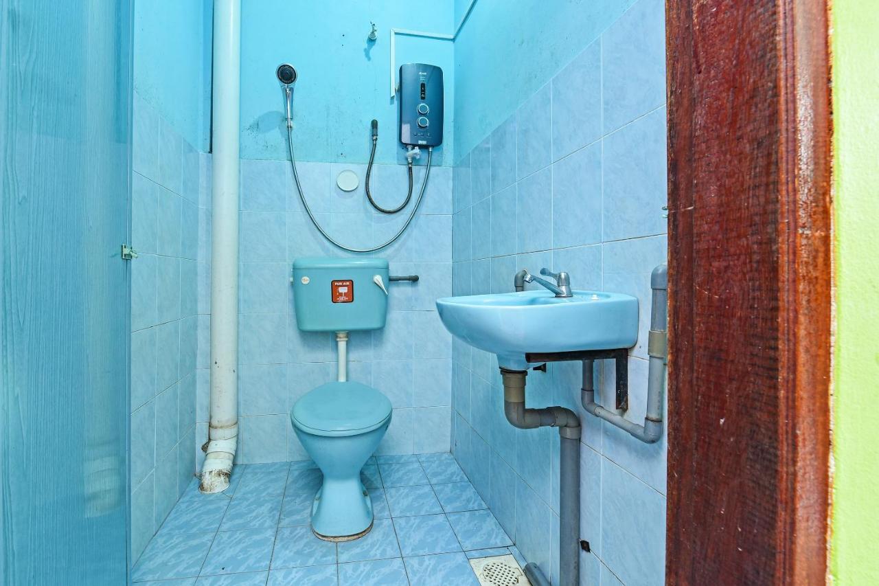 Oyo 90565 Teresek View Motel กัวลาทาฮัน ภายนอก รูปภาพ